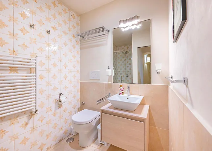 Appartement Palazzo Costaguti Luxury And Terrace Up To 6