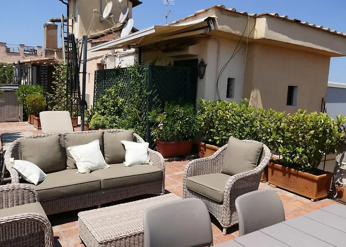 Appartement Palazzo Costaguti Luxury And Terrace Up To 6 Rome