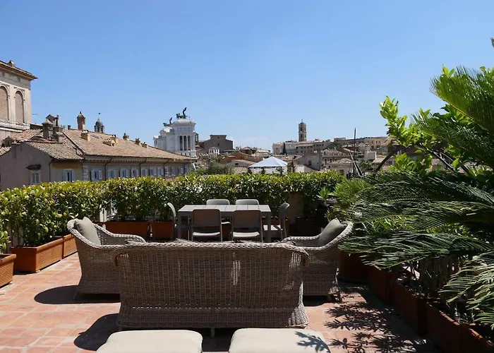 Palazzo Costaguti Luxury And Terrace Up To 6 Appartement *